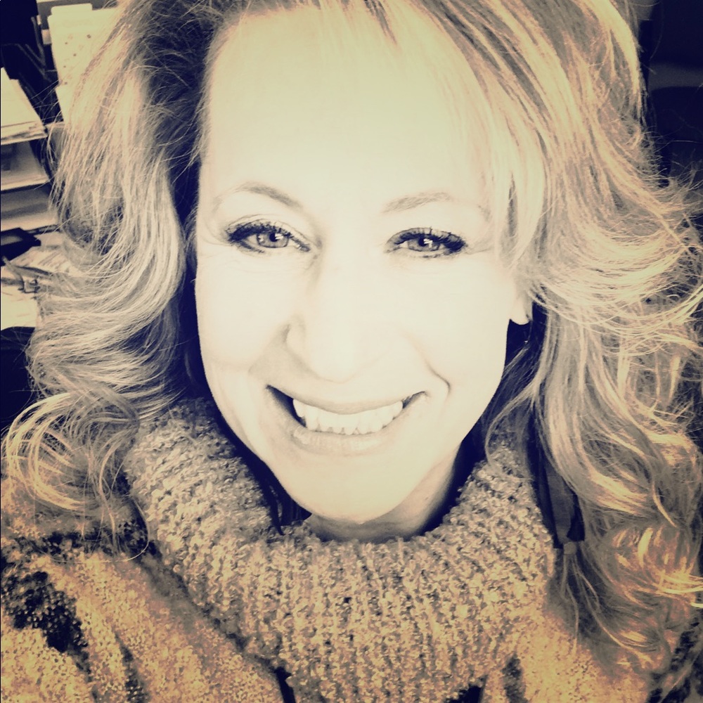 Meet your Posher, Linda